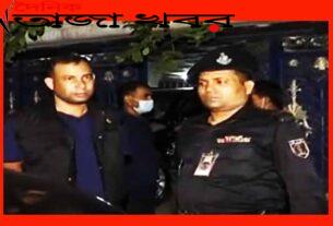 গোল্ডেন মনিরকে আটক, দেশি-বিদেশি মুদ্রা-মাদক জব্দঃ দৈনিক তাজা খবর। 
