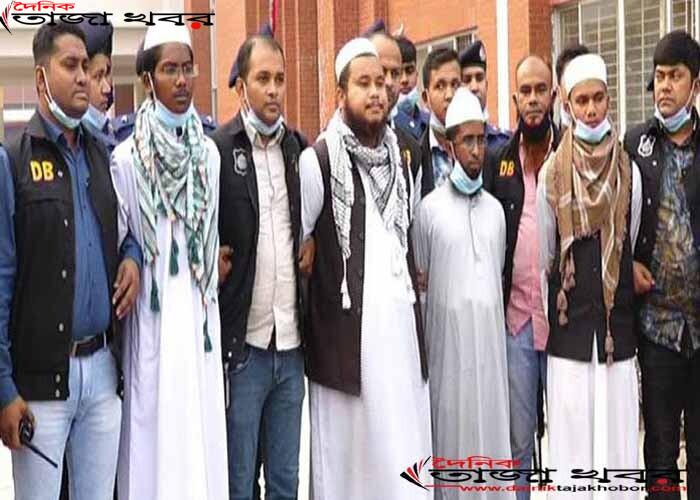 কুষ্টিয়ায় বঙ্গবন্ধুর ভাস্কর্য ভাঙচুরের মামলার আসামিদের রিমান্ড চাইবেঃ দৈনিক তাজা খবর।