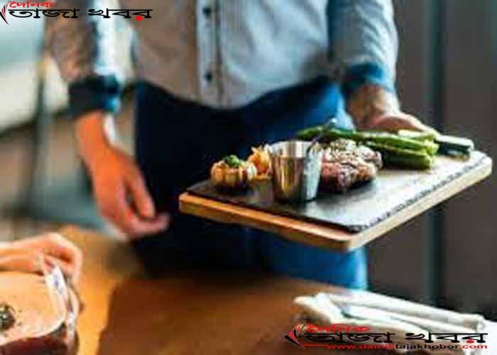 সাড়ে চার লাখ টাকা বকশিশ দিলেন ১৭ হাজার টাকার খাবার খেয়েঃ দৈনিক তাজা খবর।