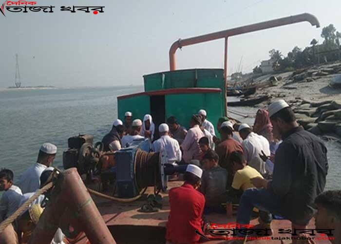 মিলাদ দিয়ে অবৈধ বালু উত্তোলন উদ্বোধন করেছে স্থানীয় আওয়ামী লীগ নেতা, দৈনিক তাজা খবর