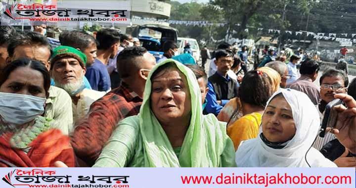নিজের ভোট নিজে দিতে না পেরে নির্বাচন বর্জন করেছেন কাউন্সিলর প্রার্থী মনোয়ারা