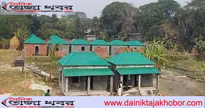 গৃহহীনদের ঘর পাচ্ছেন স্বচ্ছল পরিবারের লোকজন ও জনপ্রতিনিধিদের আত্মীয়-স্বজনরা: দৈনিক তাজা খবর। 